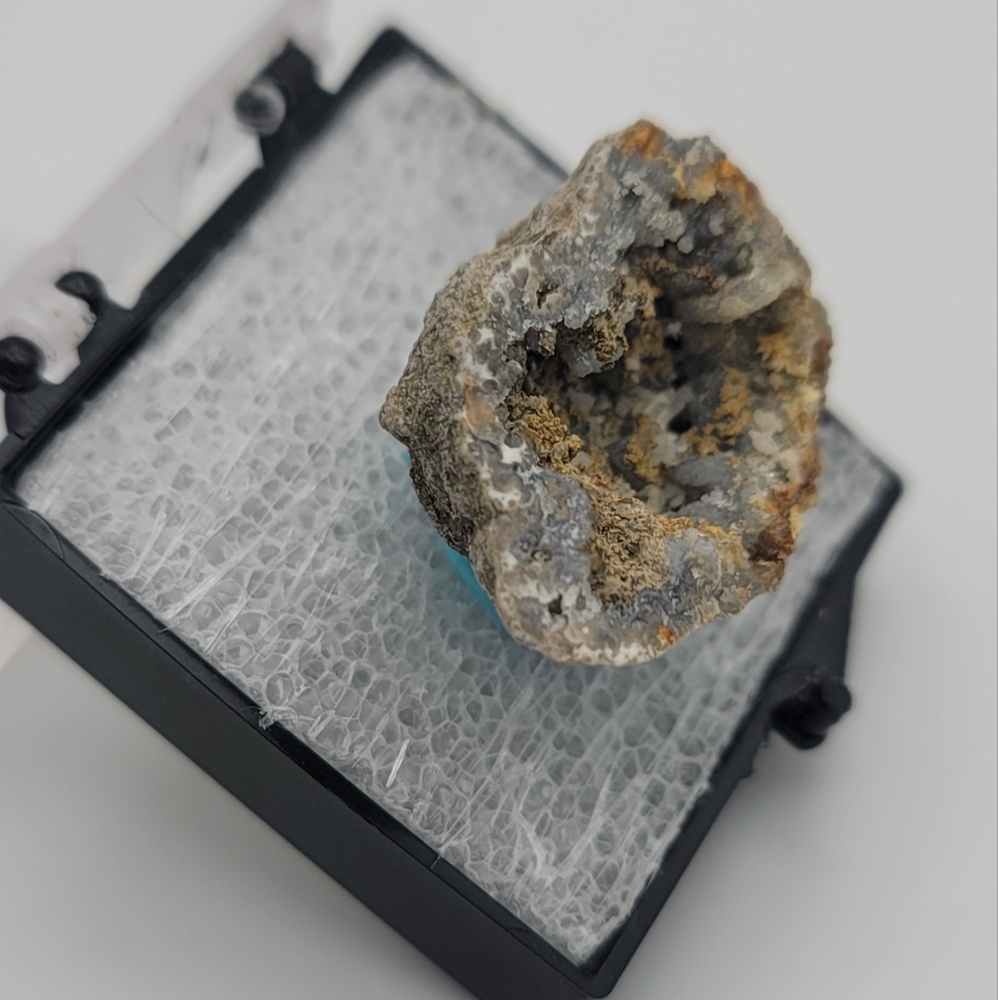 Geode from Iowa In Perky Box - Picture 3 of 6